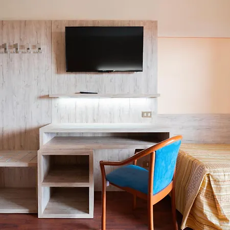 Hotel Tirreno
