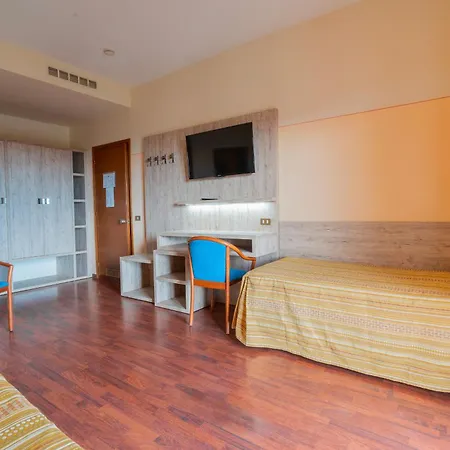 Hotell Tirreno Lavagna